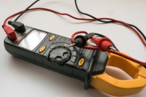 What is a Clamp Meter & How Do You Use One?